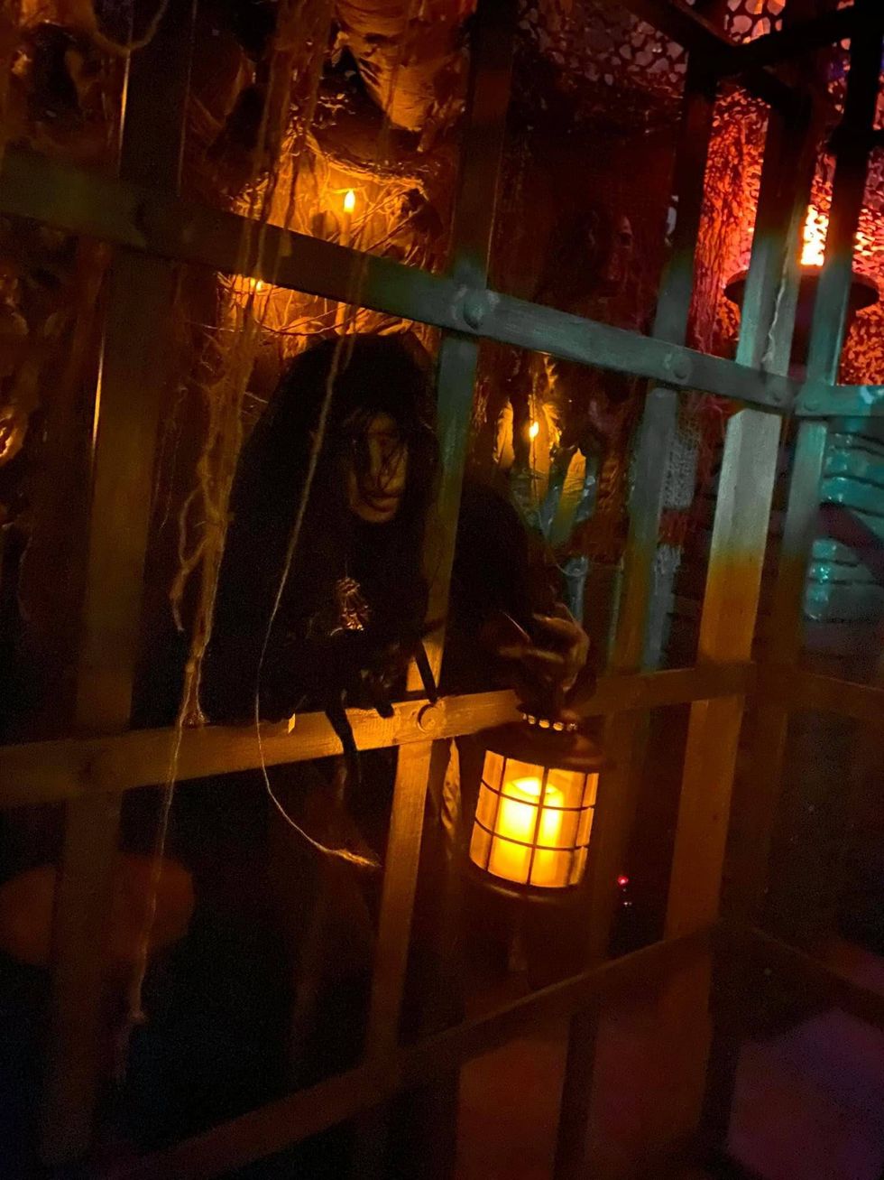 A preview of the interior decor of the Sivley family