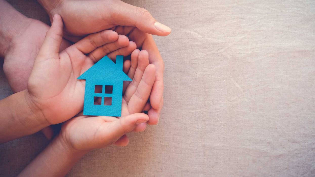 A Prior Lake, Minnesota High School Junior is using her winnings from a national award to support unsheltered Minnesota kids.