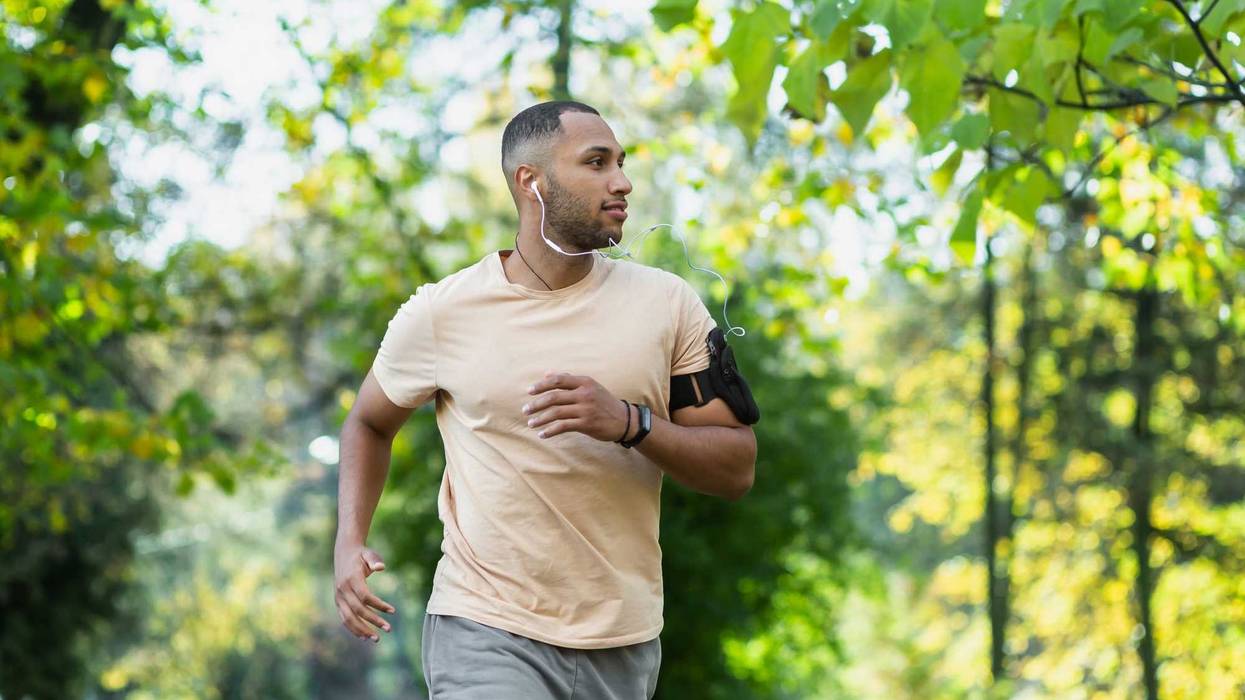 A recent study shows that a majority of Americans, 57% wait until a medical concern to start making healthier lifestyle choices. For some, the job is just too big.