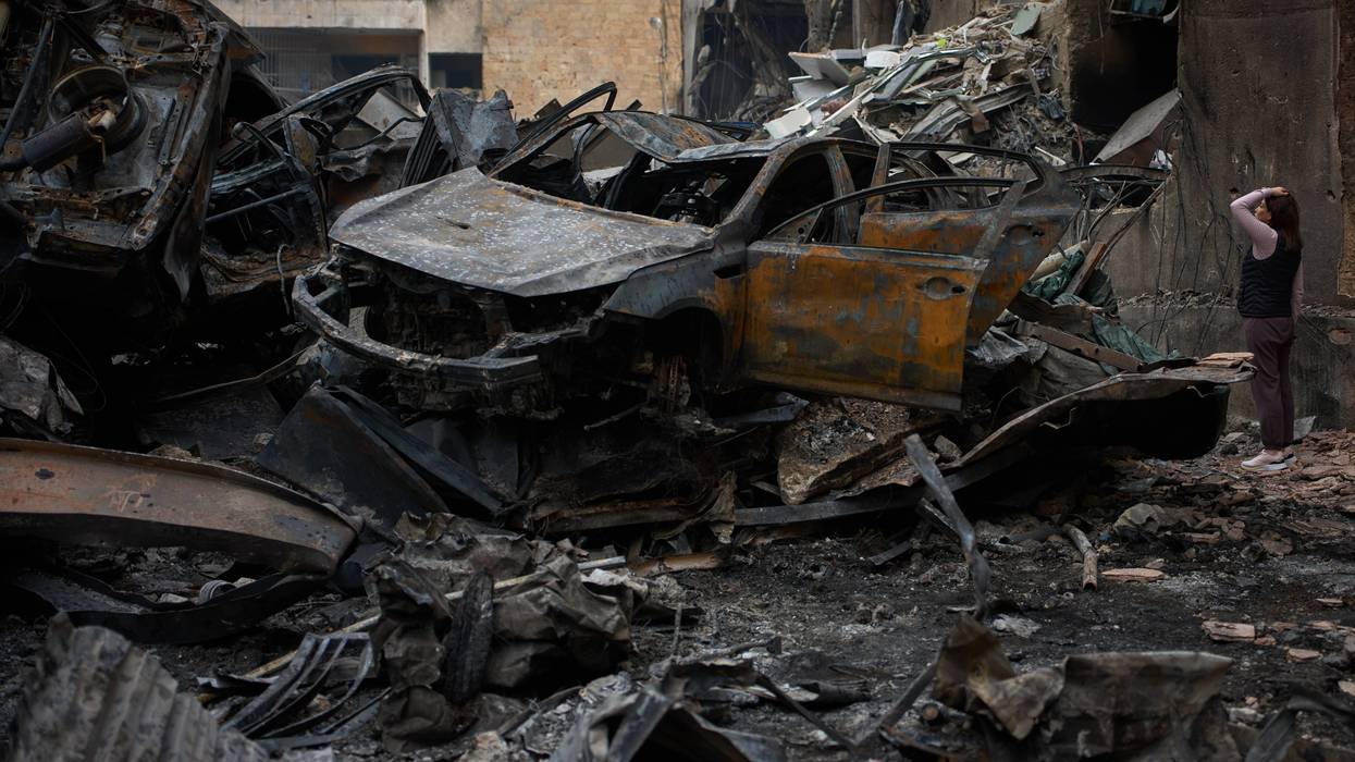 US and Iran prepare for high-level talks as Israel and Hezbollah trade more fire