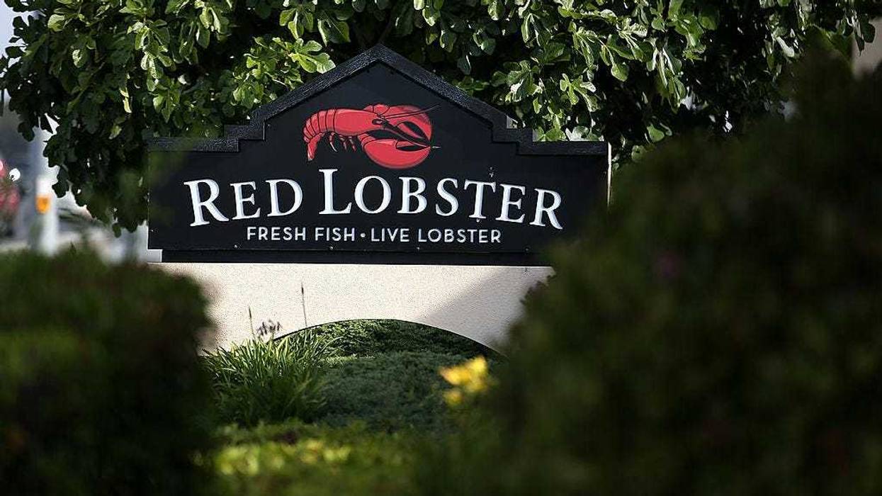 A sign is posted in front of a Red Lobster restaurant on May 16, 2014 in San Bruno, California.