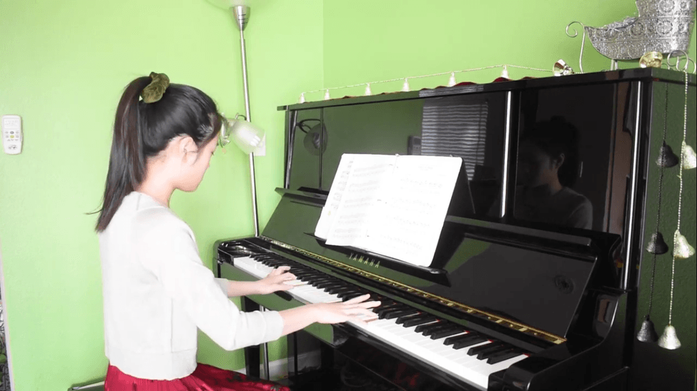 A South Bay teen is providing seniors with free, remote piano concerts to help them stay connected amid the pandemic.