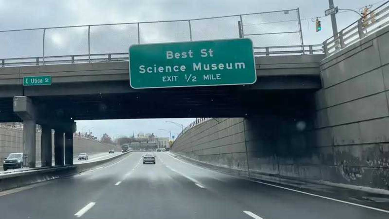 A stretch of the inbound 33 Expressway, Buffalo, N.Y.