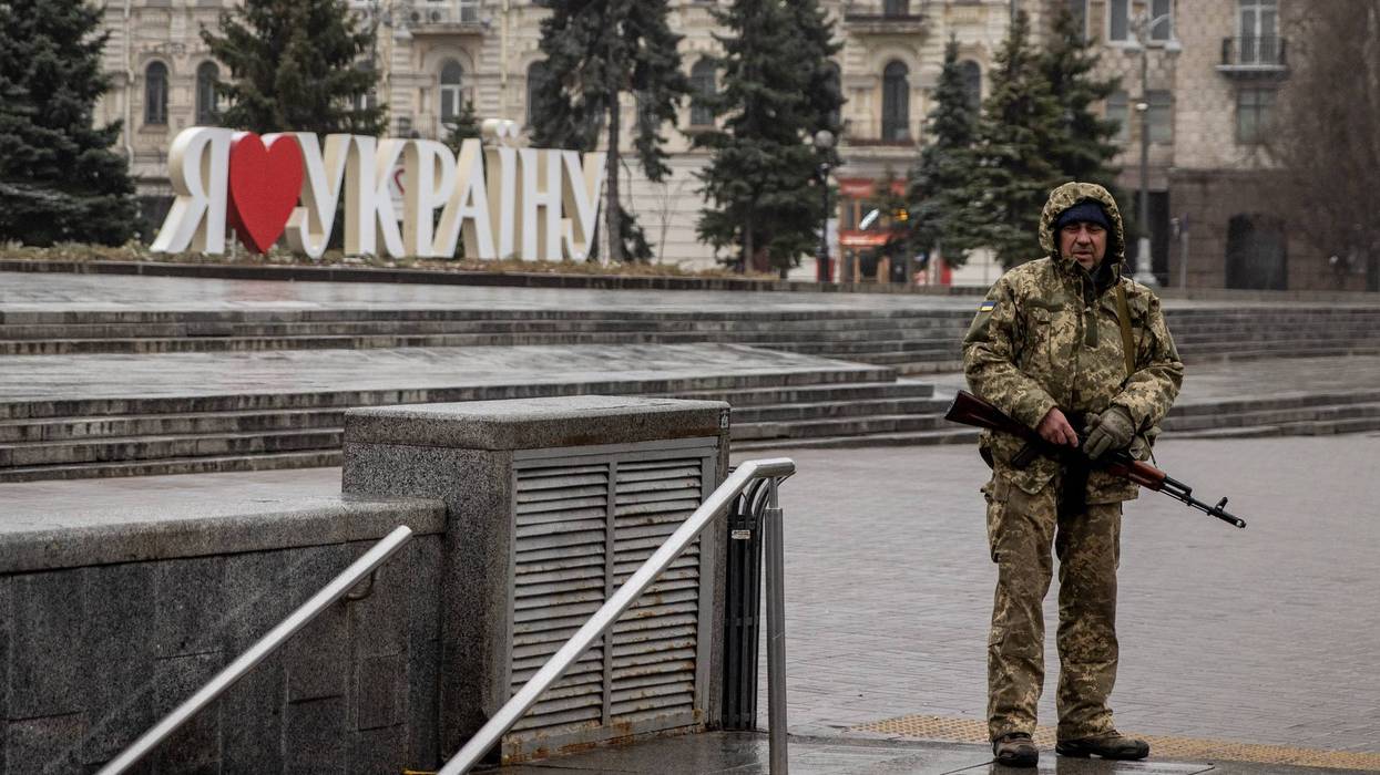 A Ukrainian serviceman guards the entrance to an underpass in Independence Square on March 2, 2022 in Kyiv, Ukraine. Russian forces continued their advance on the Ukrainian capital for the seventh day as the country's invasion of its western neighbor goes on. Intense battles are also being waged over Ukraine's other major cities.