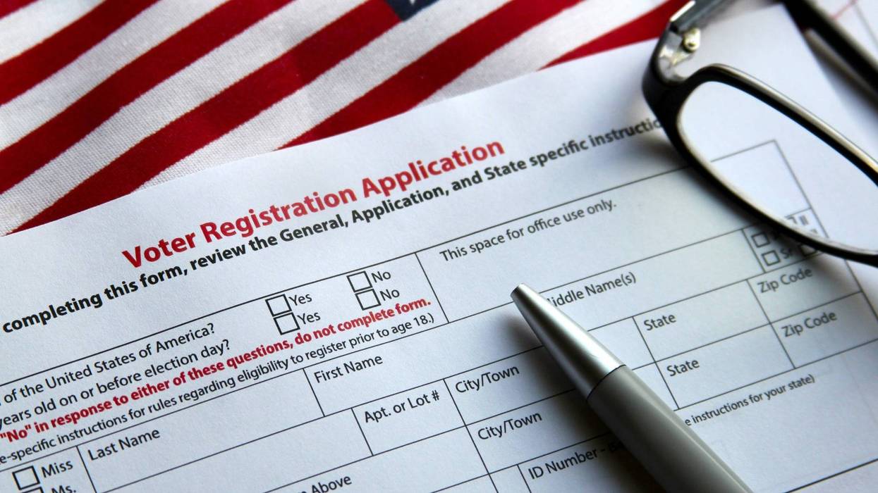 A voter registration application.