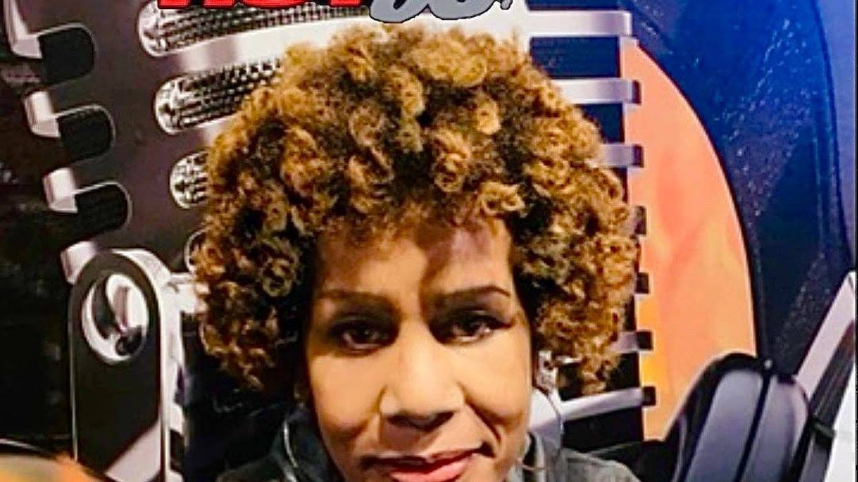 A Whitney Houston Throwback set begins Hot 93.7 #LateNightLove