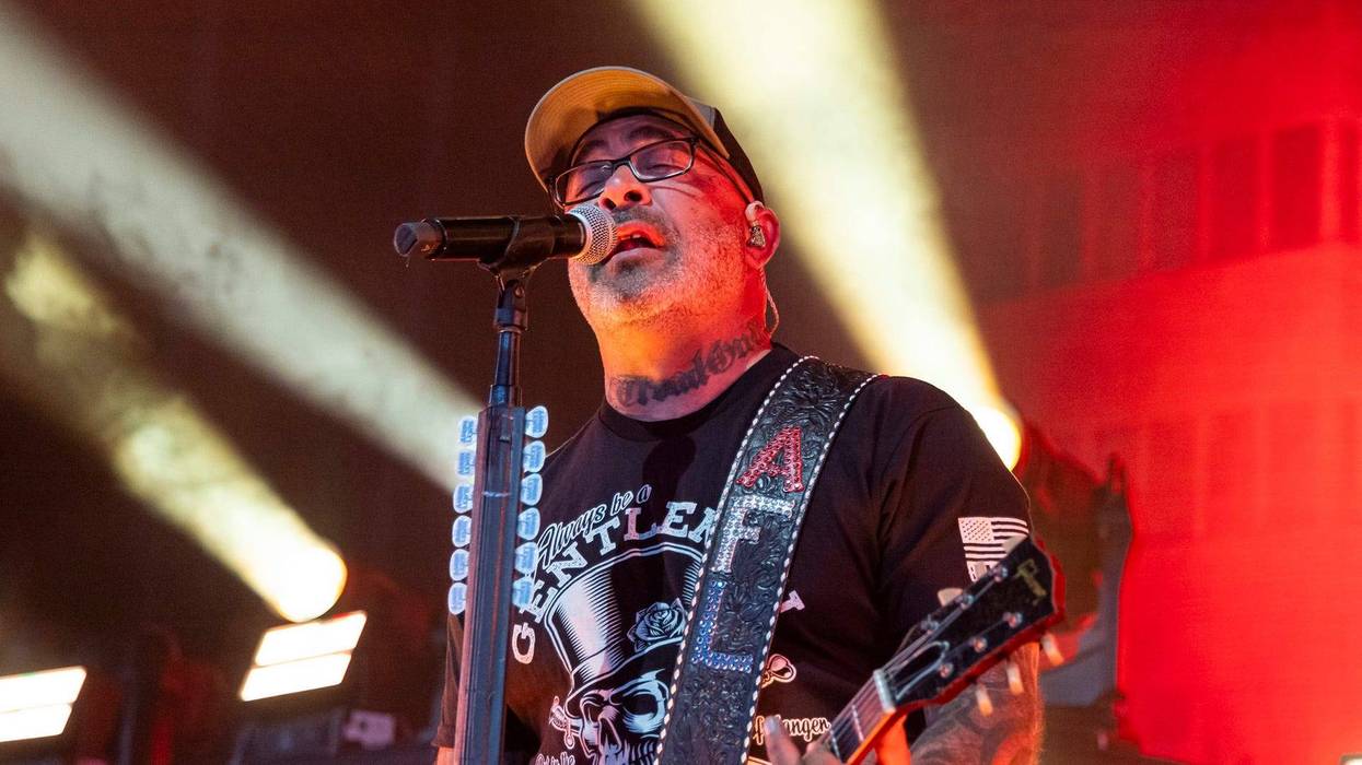 Aaron Lewis of Staind