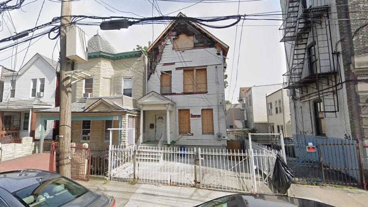 abandoned bronx house