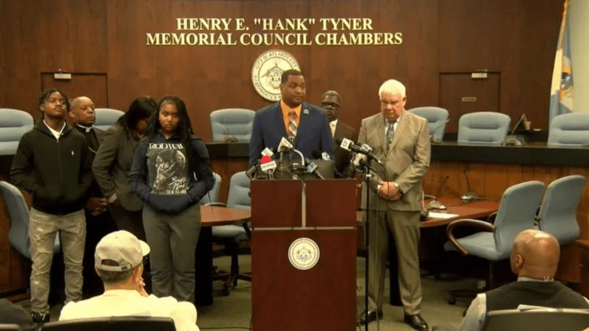 AC Mayor Marty Small