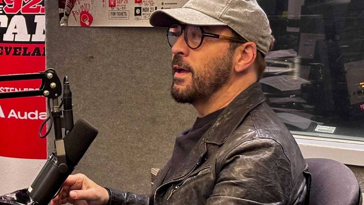 Actor/comedian Jeremy Piven talks during 'The Ken Carman Show with Anthony Lima' on Tuesday, March 18, 2025, in Cleveland, Ohio.