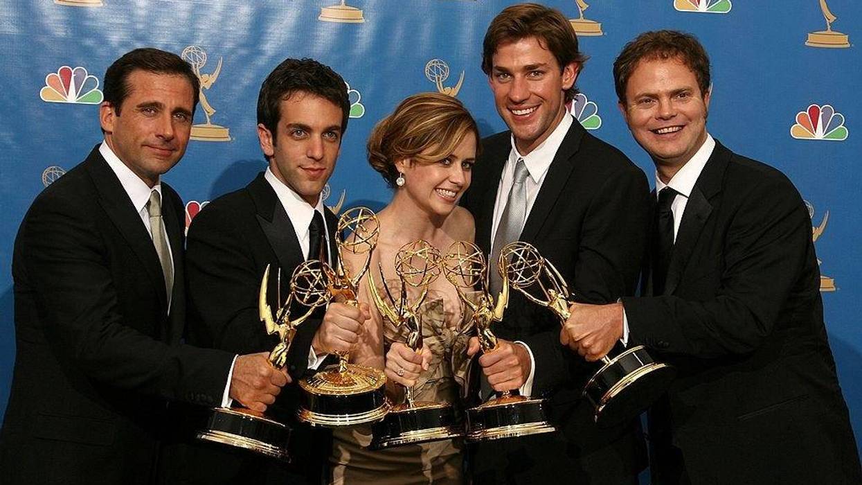 Actor Steve Carell, actor B.J. Novak, actress Jenna Fischer, actor John Krasinski and actor Rainn Wilson poses in the press room after winning "Outstanding Comedy Series" for "The Office