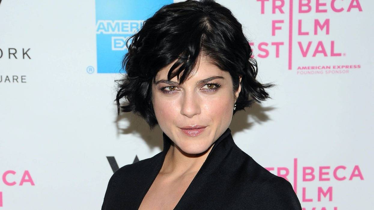 Actress Selma Blair attends the premiere of FX's American Crime Story