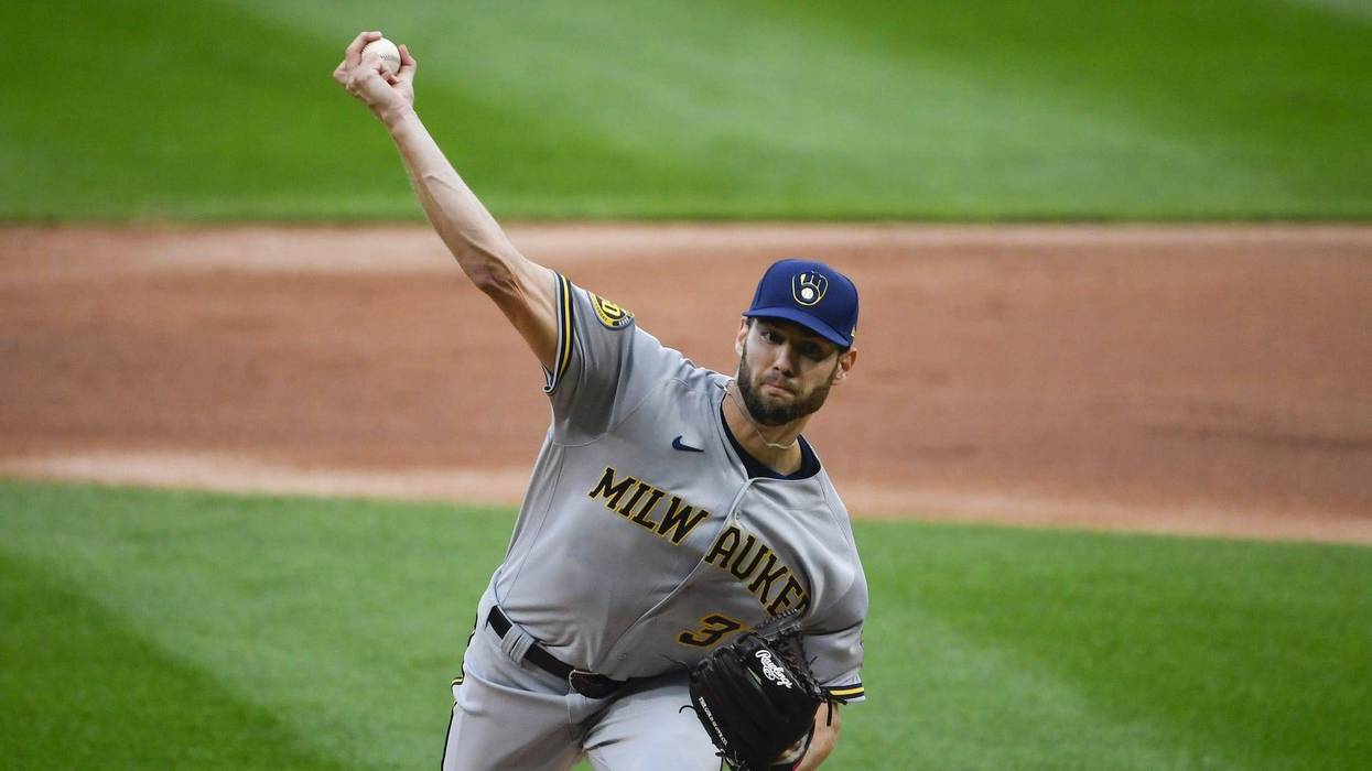 Adrian Houser, Milwaukee Brewers