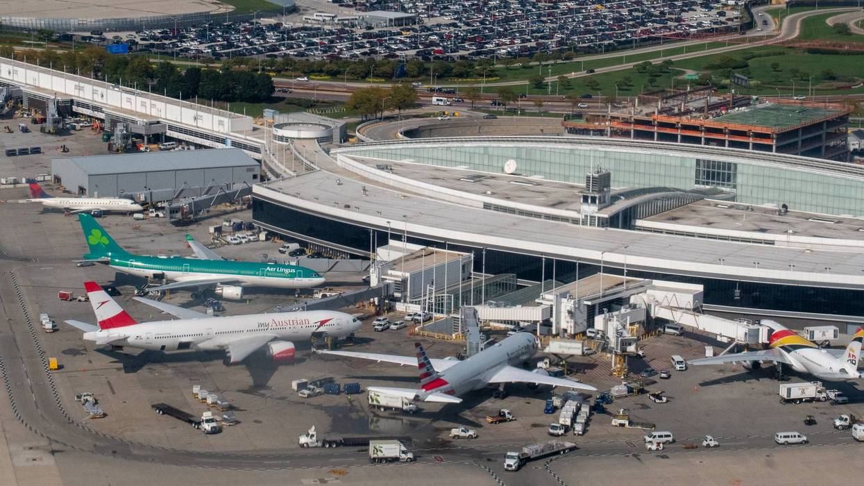 Aerial view of Chicago O'Hare Airport's Terminal 5