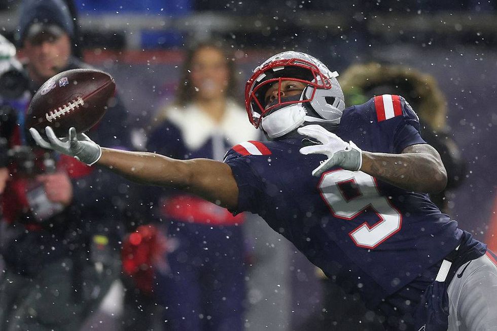 Patriots trade WR Kayshon Boutte to the Houston Texans