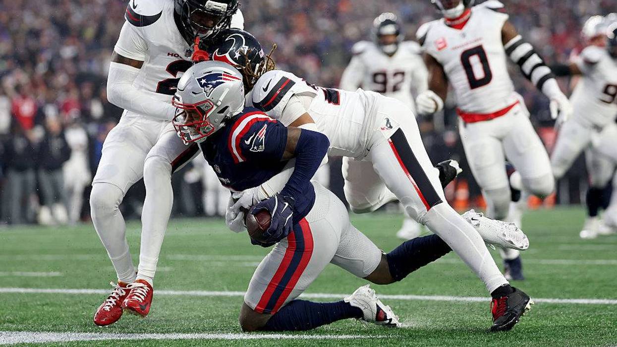 AFC Divisional Playoffs: Houston Texans v New England Patriots