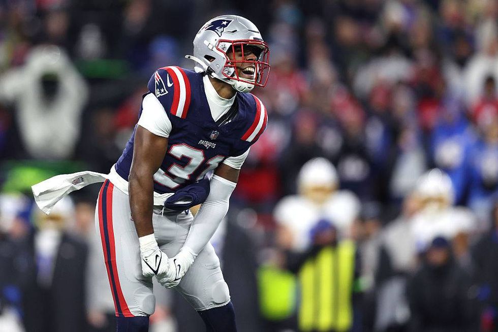 AFC Wild Card Playoffs: Los Angeles Chargers v New England Patriots - NFL 2025