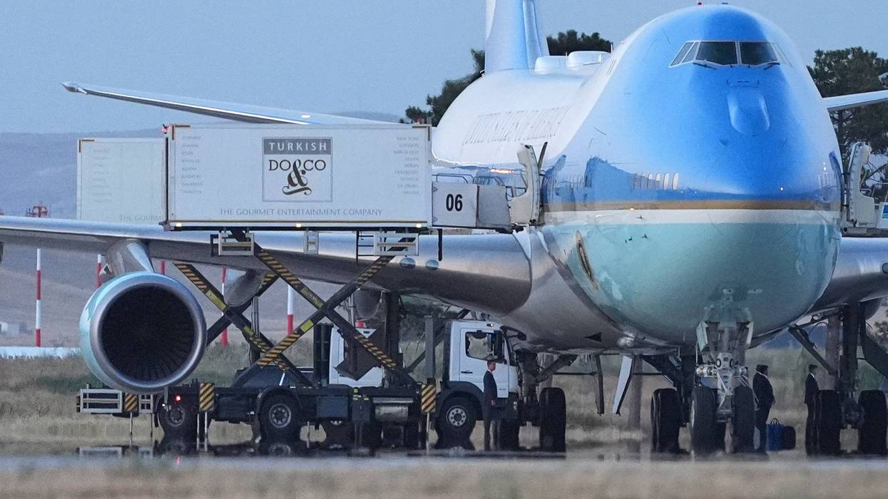 Air Force One Trump
