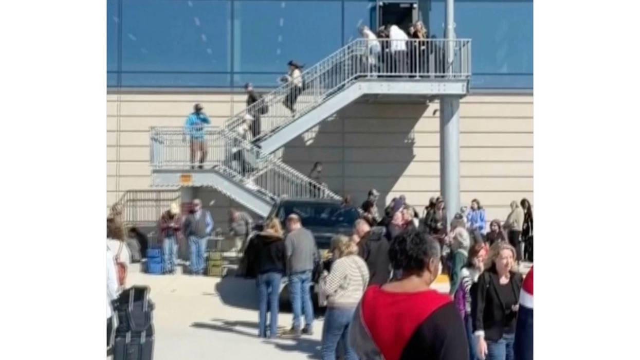 Airport Evacuated-Kansas City