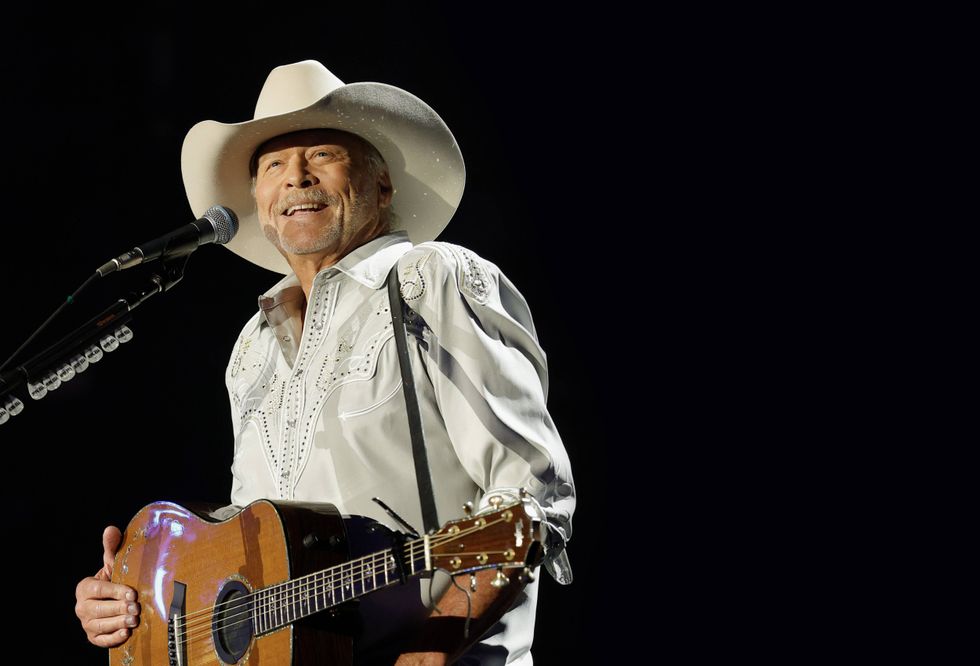 Alan Jackson says Goodbye, Final Send off in Nashville