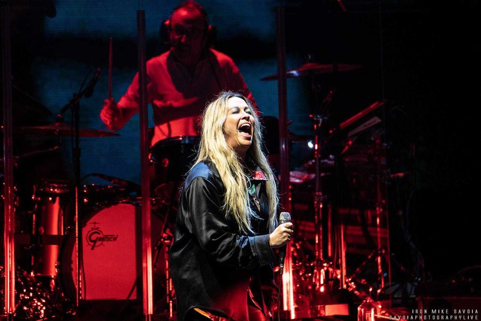Alanis Morisette w/ Garbage @ White River Amphitheatre, 9.27.2021