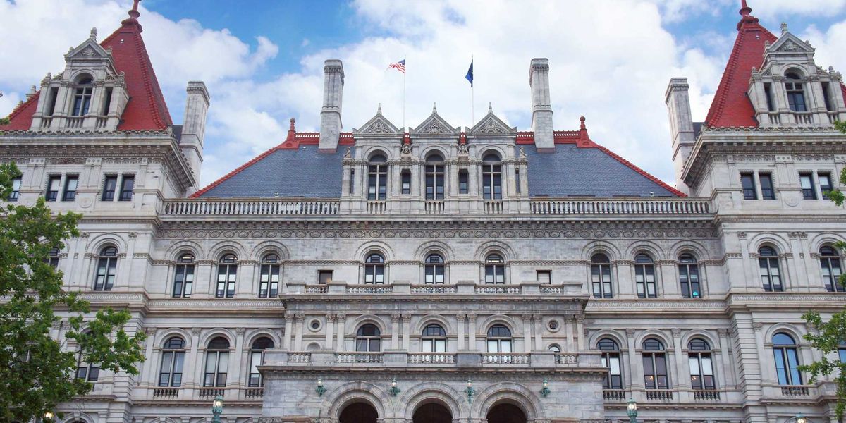 Arrest in threat to NYS Capitol