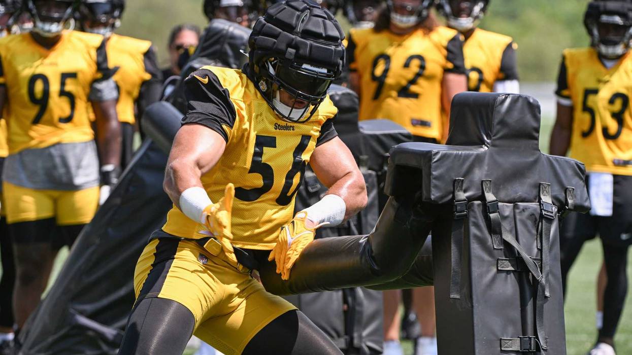 Alex Highsmith at practice