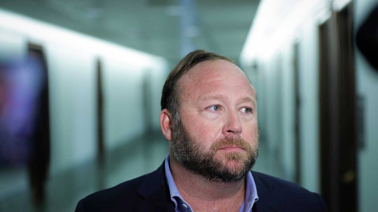 Alex Jones, Infowars