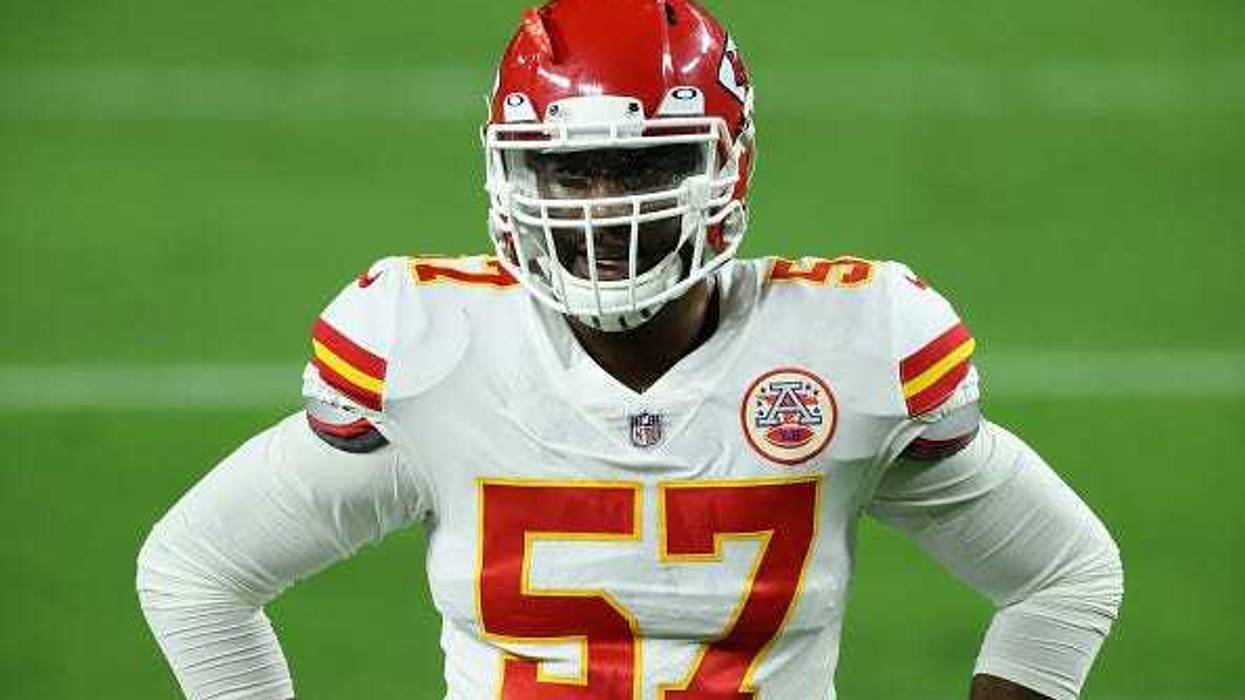 Alex Okafor has signed a one-year deal to return to the Kansas City Chiefs