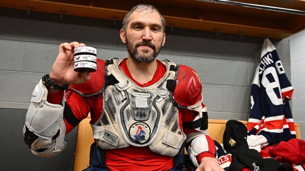 Alex Ovechkin 800 career NHL goals