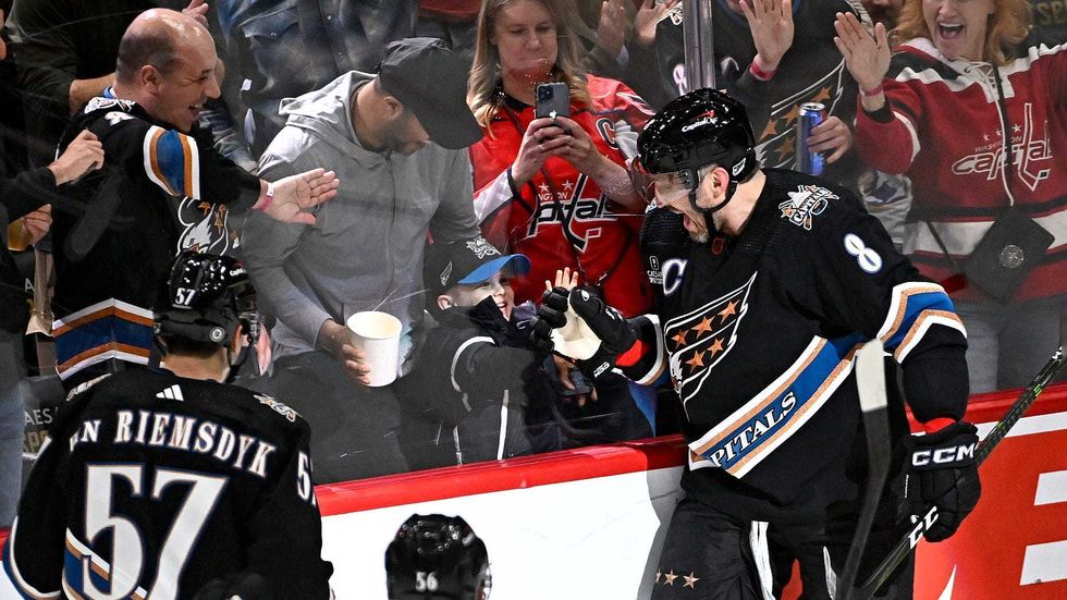 Alex Ovechkin Goals 807, 808