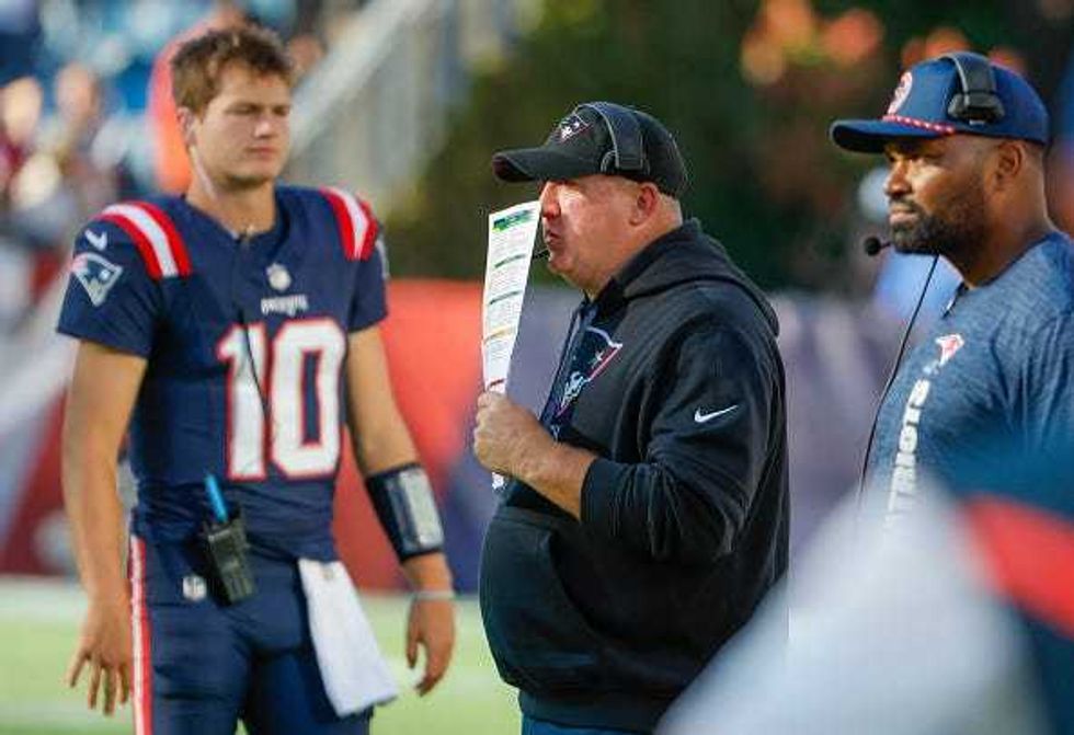 Alex Van Pelt, Drake Maye and Jerod Mayo
