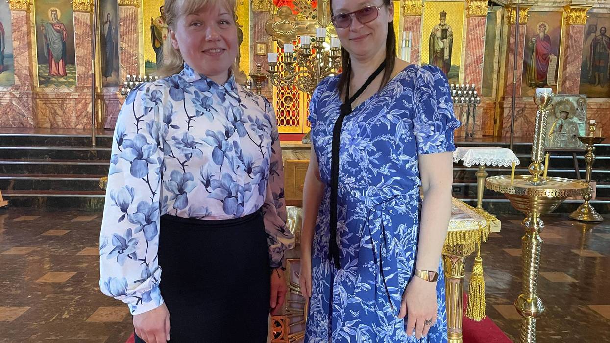 Alla Pukhtetska (left) and Veronika Matviienko were able to flee Ukraine with help from a church in Northern Liberties.