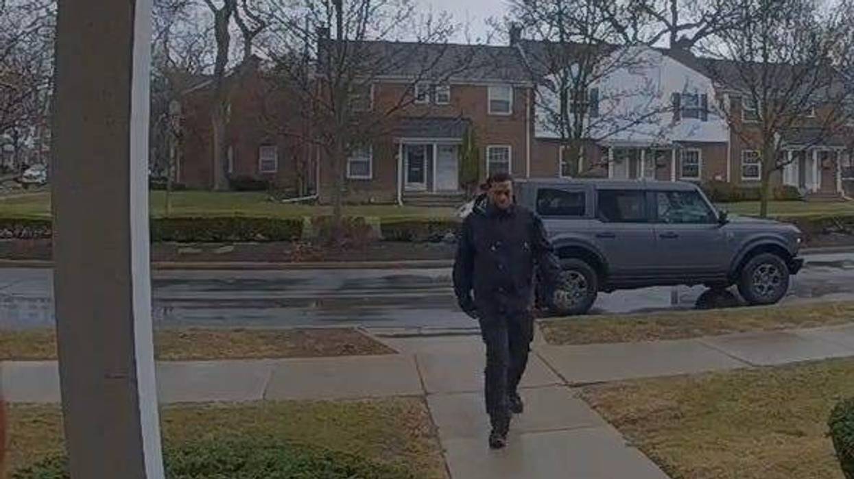 Alleged porch pirate is seen on a doorbell camera.