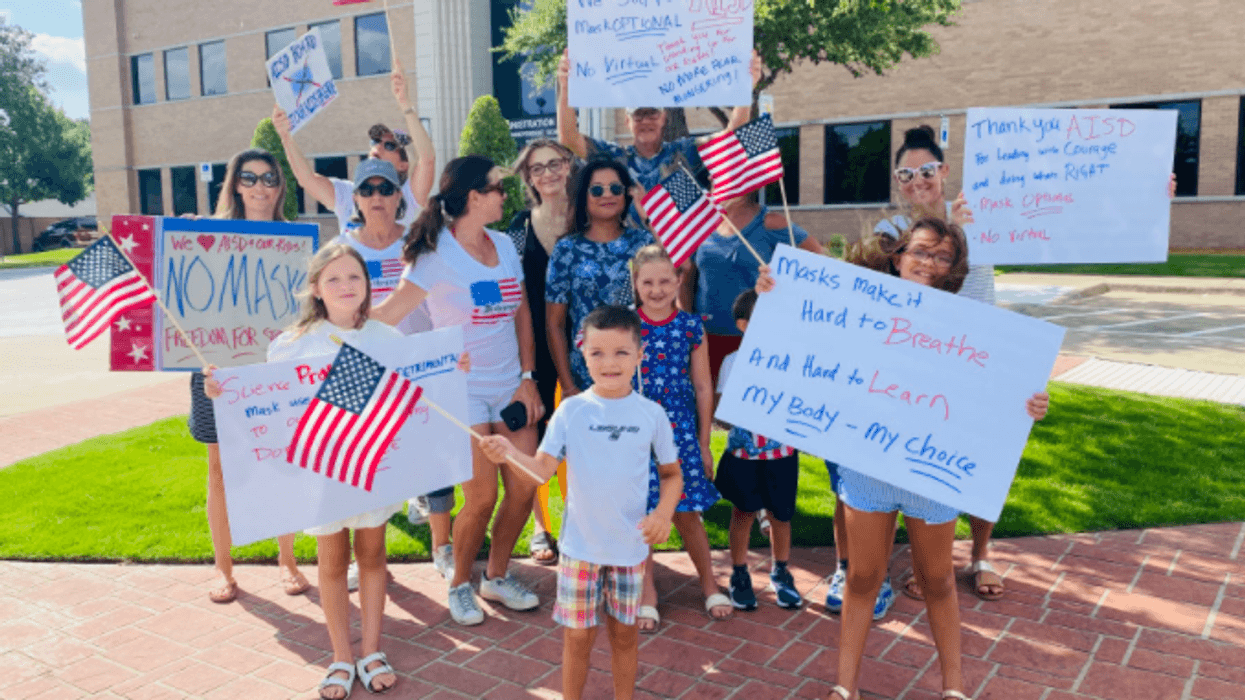 Allen ISD parents clash in Battle of the Masks