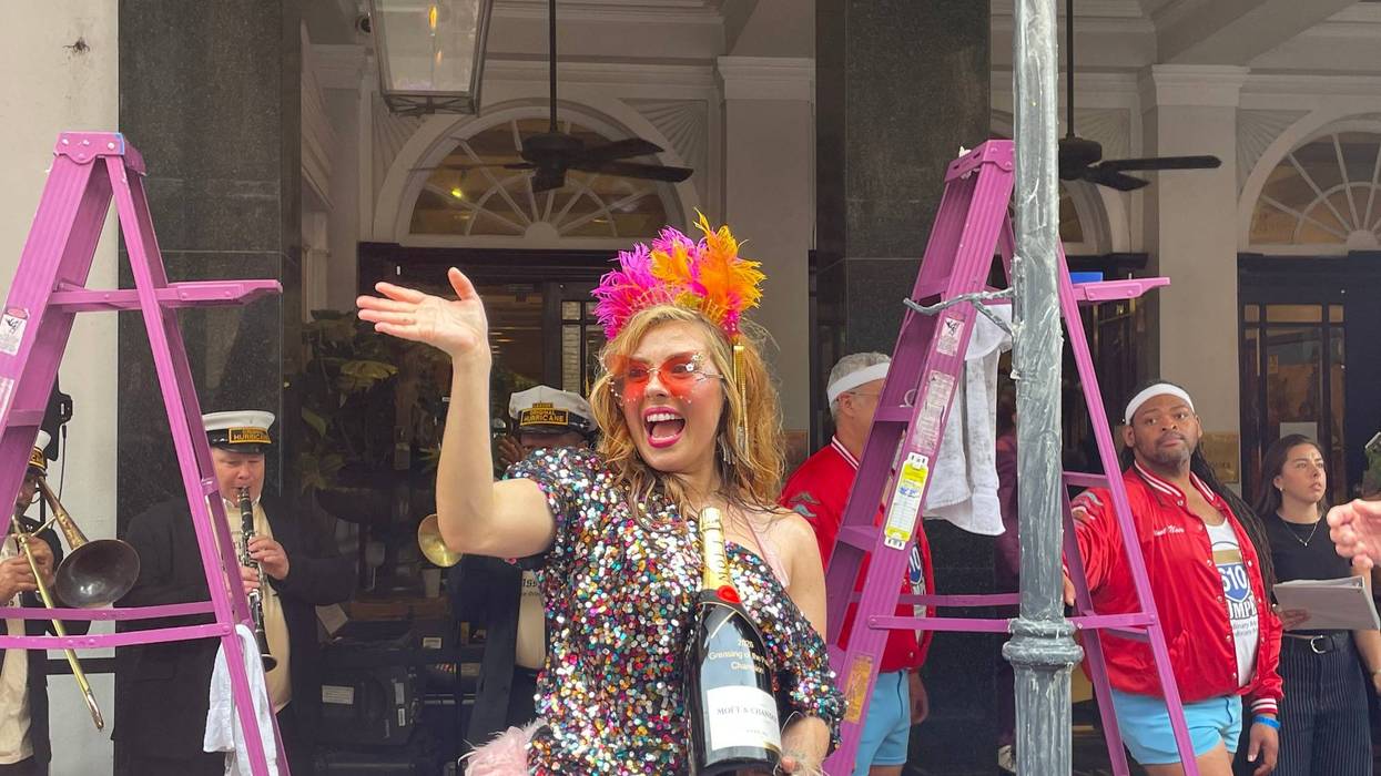 Amanda Shaw Pole Greasing