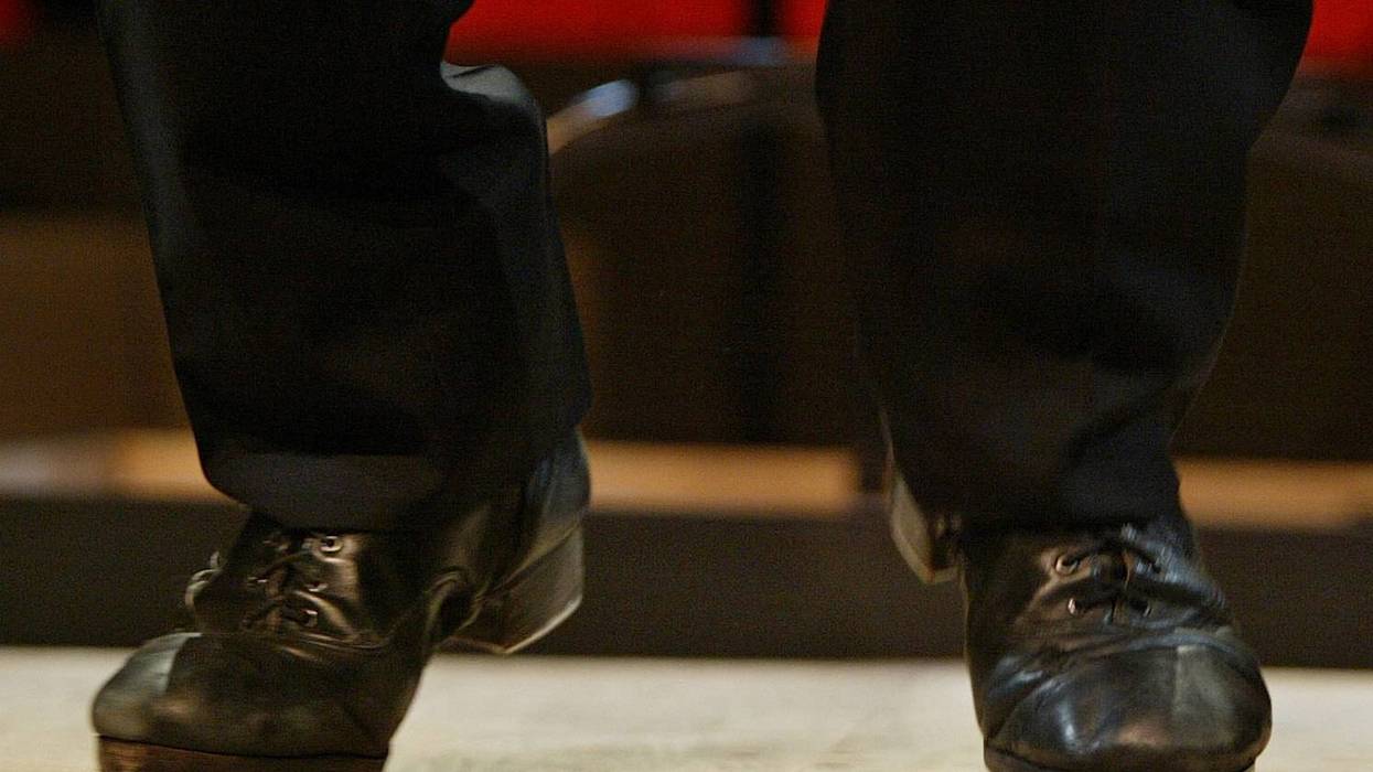 America 25 Objects Tap Shoes