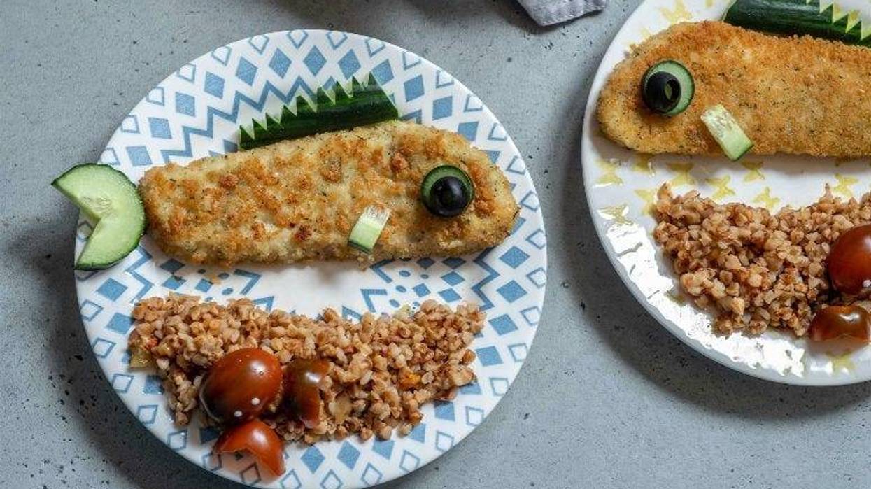 American children are eating relatively little fish and shellfish in comparison to meat, according to a new report from the American Academy of Pediatrics.