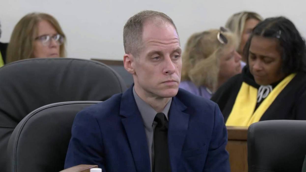American Idol Contestant-Wife Killed 345