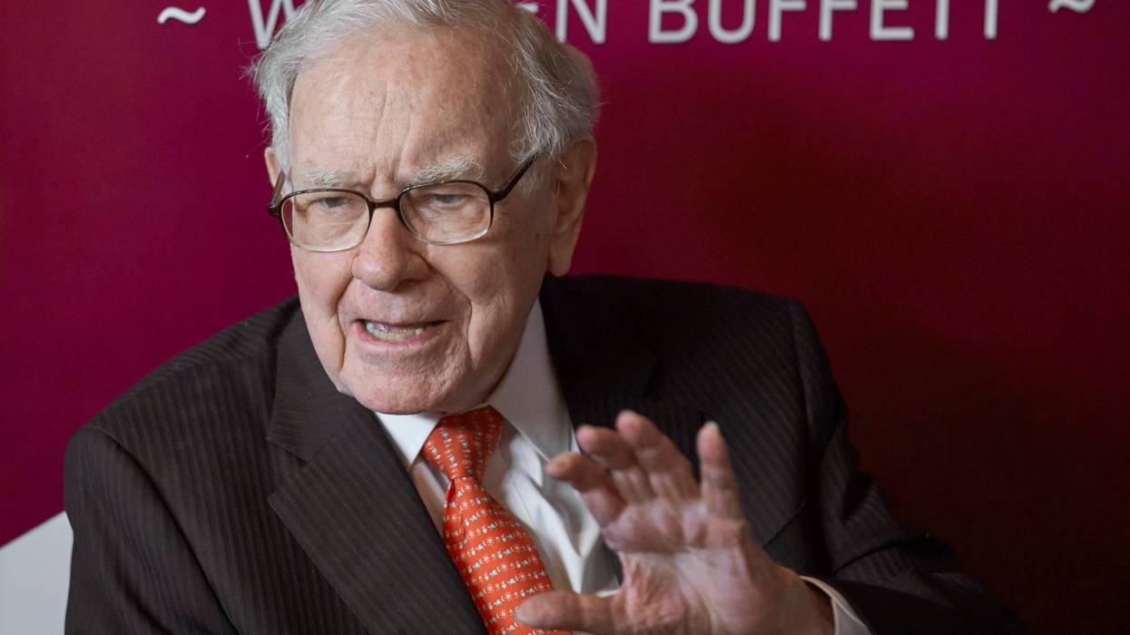 AMN-ECO BUFFETT-BERKSHIRE HATHAWAY 9333