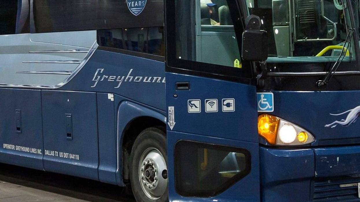 Amtrak, Greyhound team up to create Baton Rouge link to new gulf coast passenger train