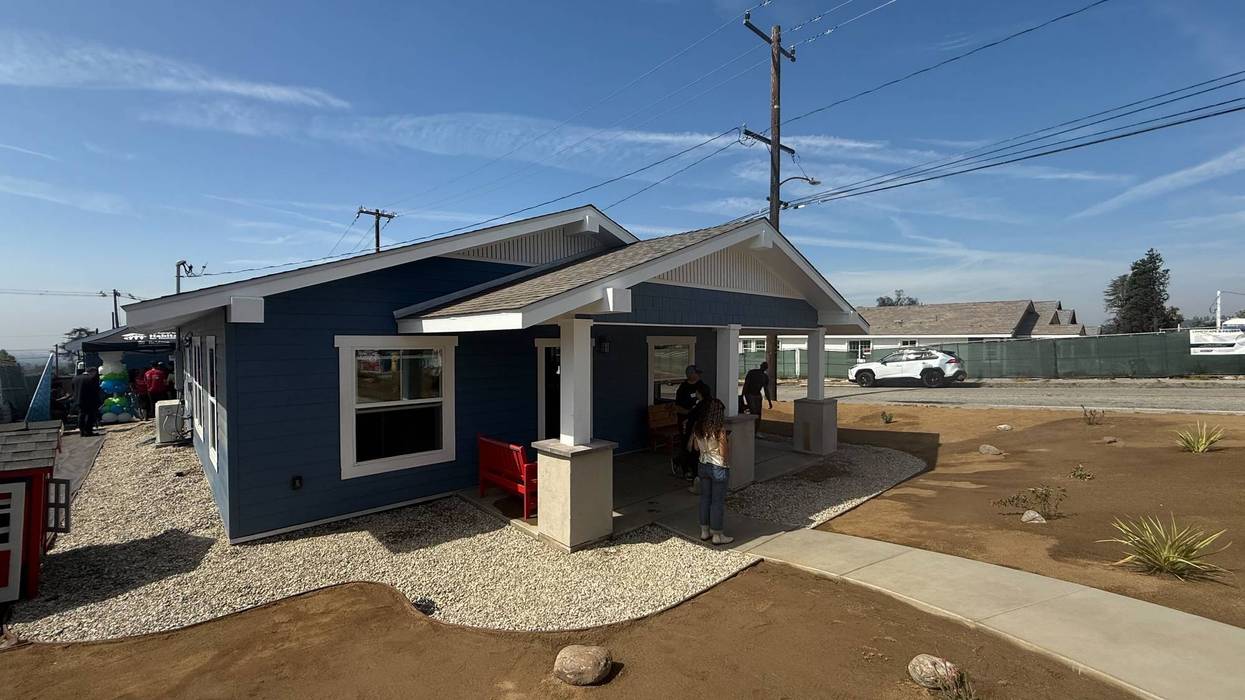 Couple who lost home in Eaton Fire receive new house from Habitat for Humanity