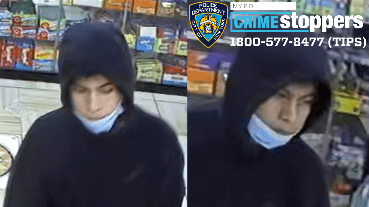 Amazon worker robbed at gunpoint in Queens; 2 sought