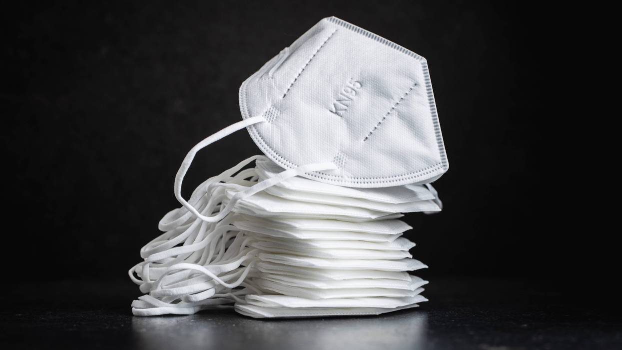 An Oakland restaurateur has donated 10,000 KN95 masks to public high school students in the city.