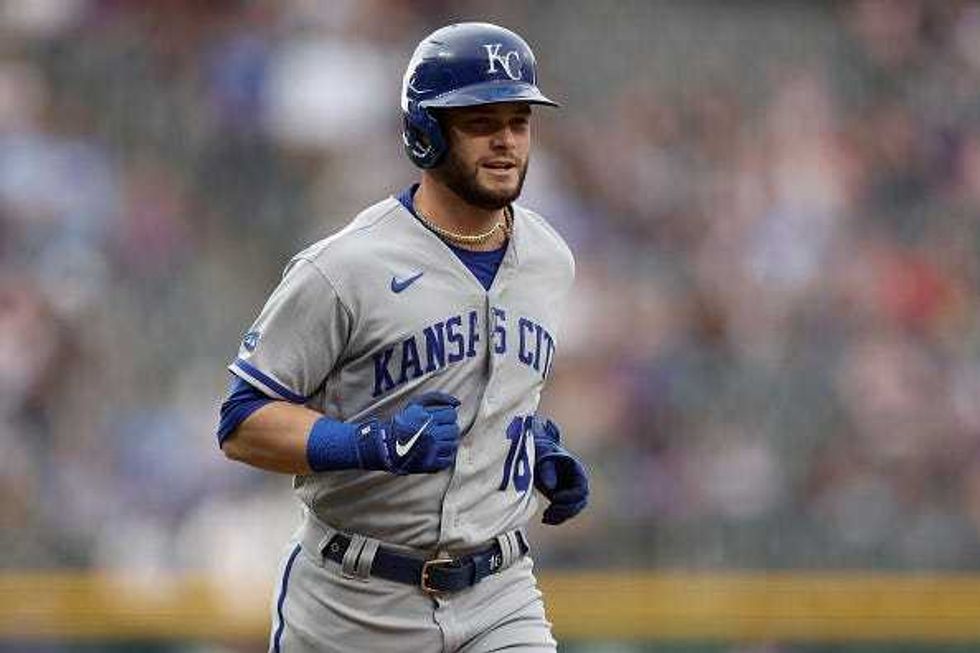 5 potential landing spots for Andrew Benintendi via trade