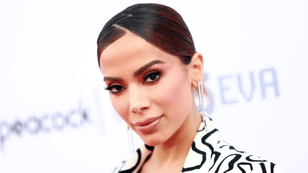 Anitta has a man on the Cincinnati Bengals, promises a Super Bowl win because she's giving him 'a great night' before