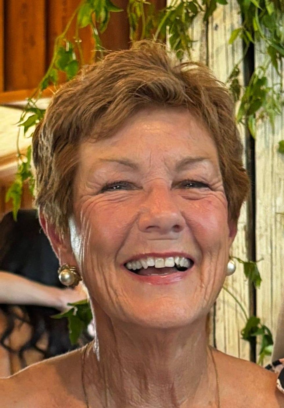 Anne Minder