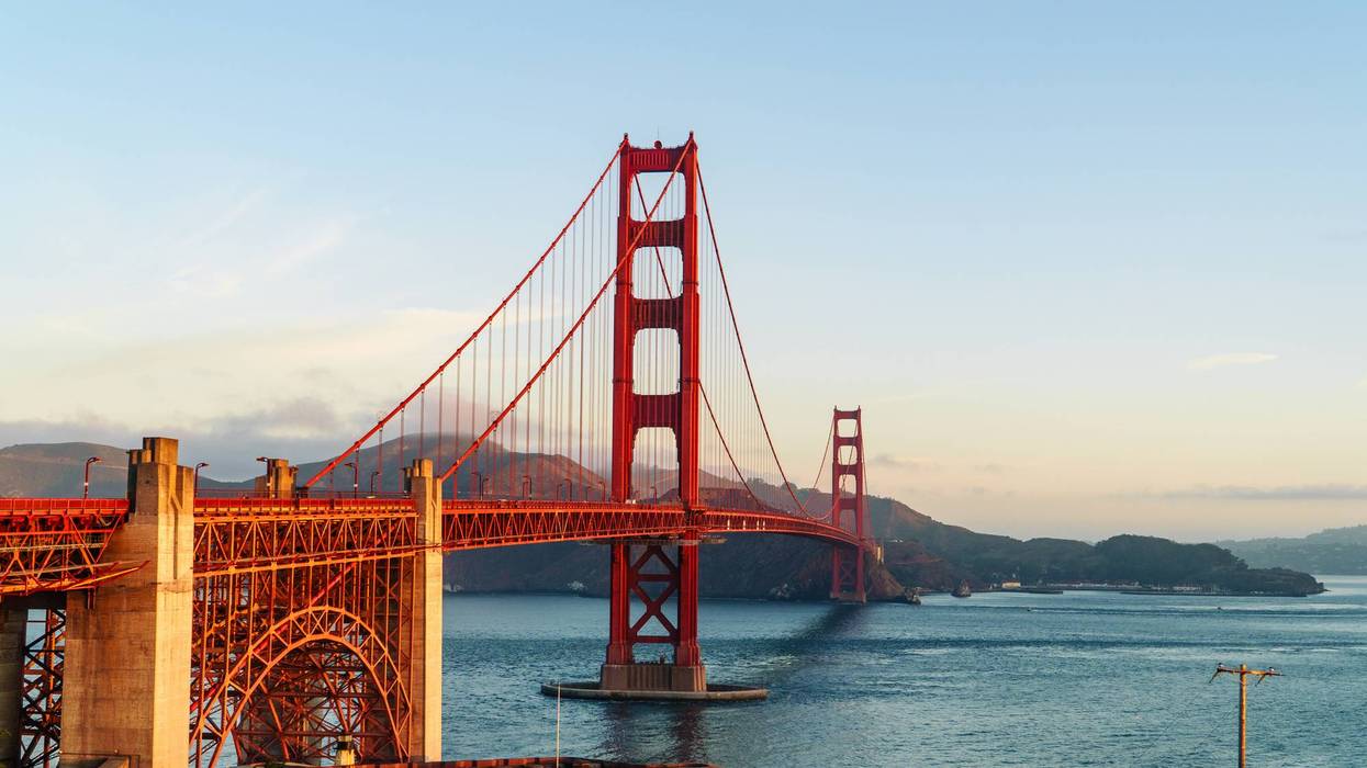 Anonymous donor gives $250 gift cards to 6,000 San Francisco teachers