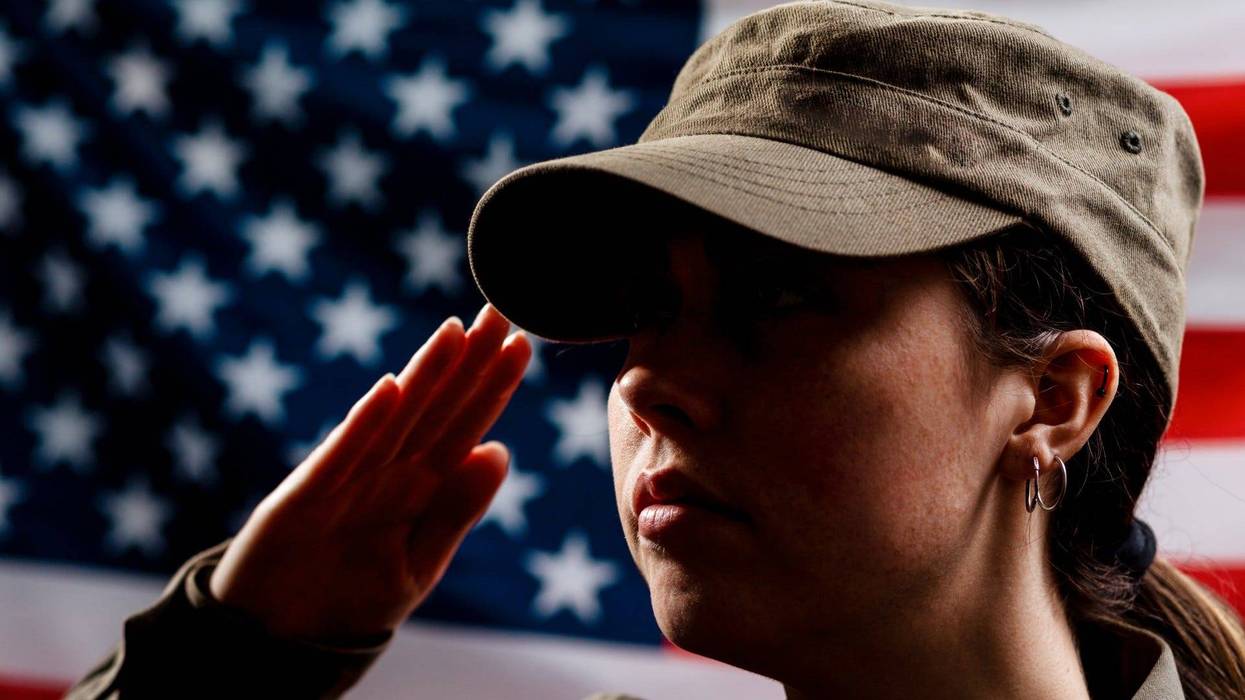 Applications are now open for Georgia’s annual Woman Veteran of the Year award.