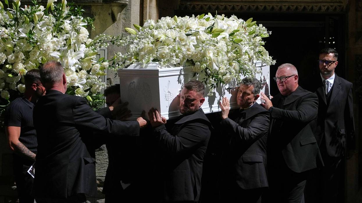 APTOPIX Britain Bonnie Tyler Funeral